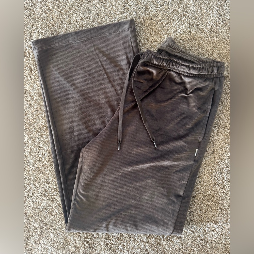 Vuori Haven Straight Leg Pant Dark Java Size Medium